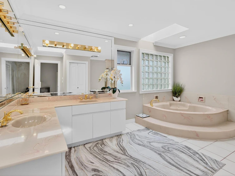 6411 No. 7 Road, Richmond, BC, V6W 1E8 - 28
