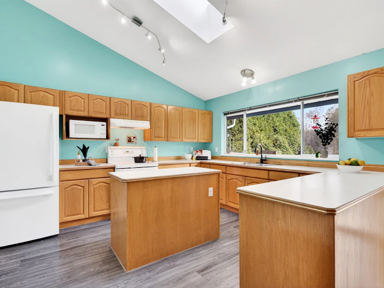 12440 Ansell Street, Maple Ridge, BC, V4R 1L4 - 16