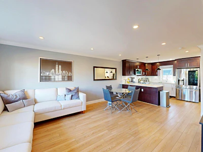 7377 Stride Avenue - 4
