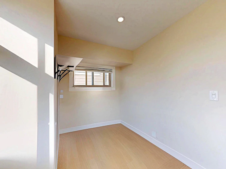 7377 Stride Avenue, Burnaby, BC, V3N 1V3 - 29