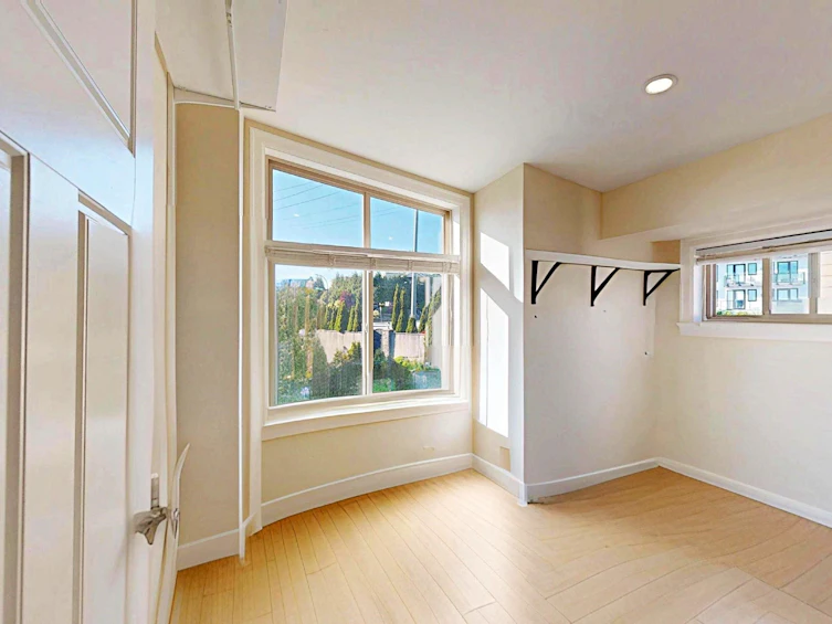 7377 Stride Avenue, Burnaby, BC, V3N 1V3 - 28