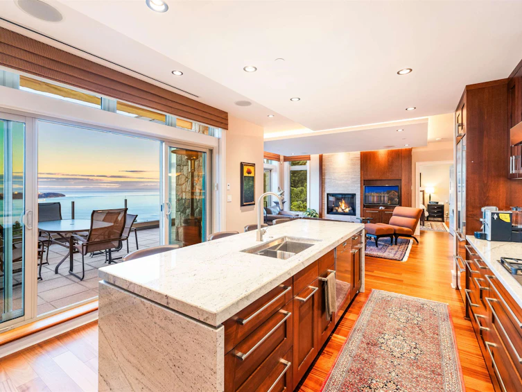 101-2535 Garden Court, West Vancouver, BC, V7S 0A1 - 13