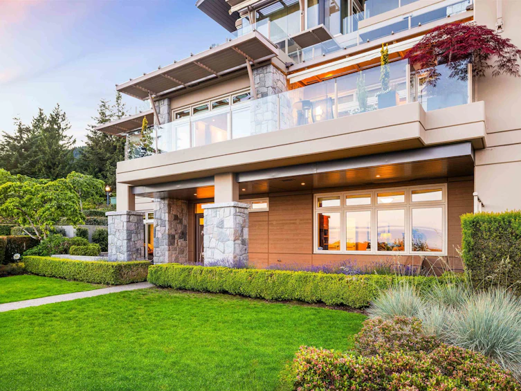 101-2535 Garden Court, West Vancouver, BC, V7S 0A1 - 37