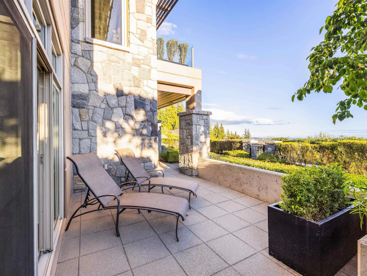 101-2535 Garden Court, West Vancouver, BC, V7S 0A1 - 35