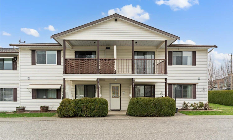 35-7455 Huron Street
