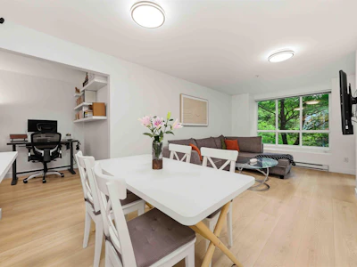 201-1111 Lynn Valley Road - 3