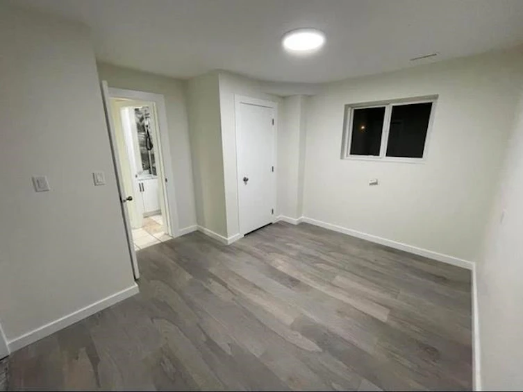 14860 89 Avenue, Surrey, BC, V3R 7C4 - 15