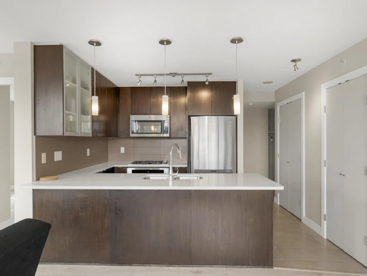 503-7325 Arcola Street, Burnaby, BC, V5E 0A7 - 4