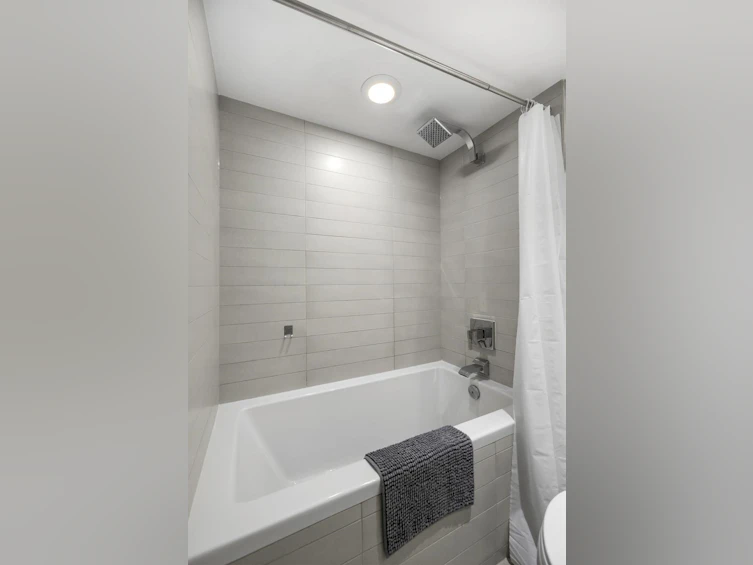 503-7325 Arcola Street, Burnaby, BC, V5E 0A7 - 28