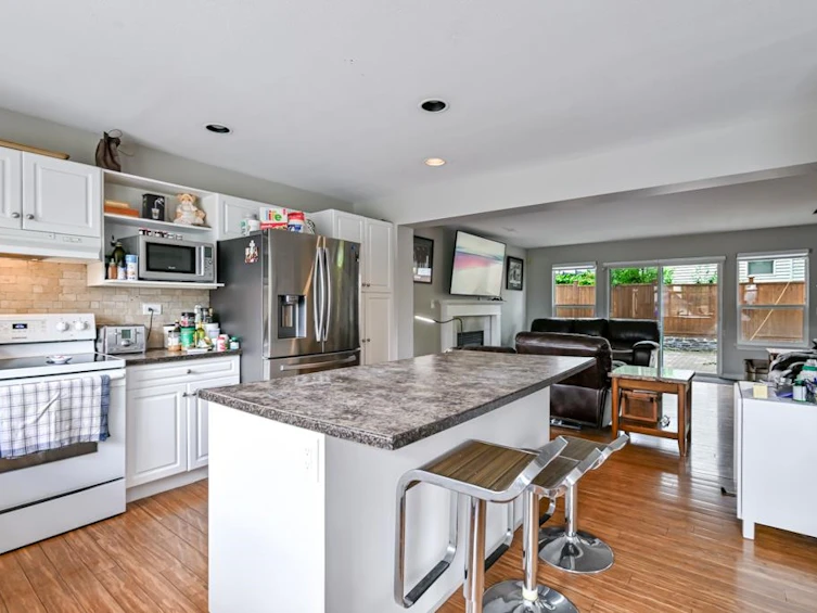 16730 85 Avenue, Surrey, BC, V4N 4W3 - 26