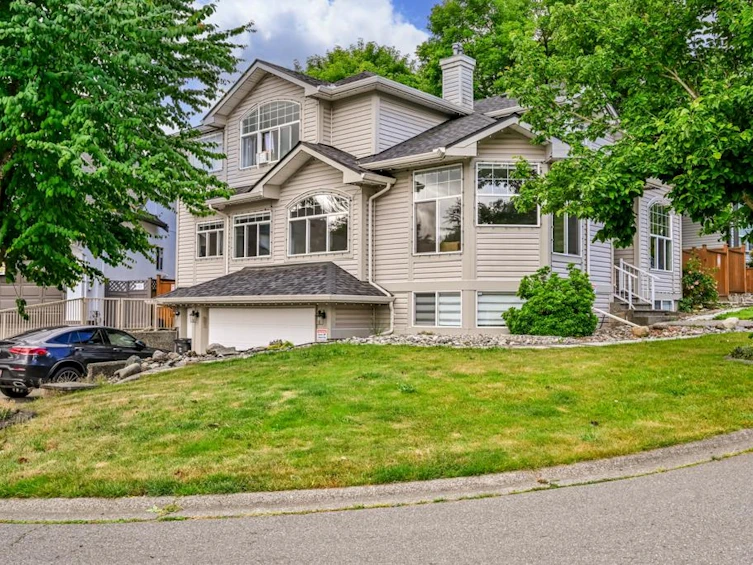 16730 85 Avenue, Surrey, BC, V4N 4W3 - 2