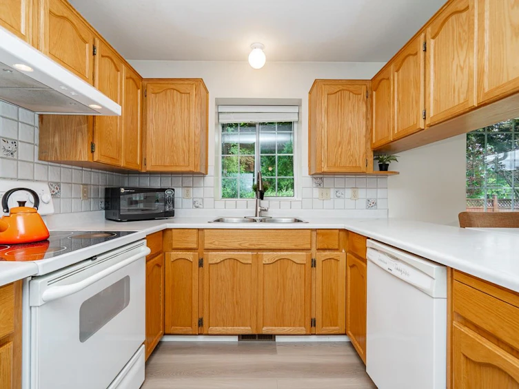 9411 162 Street, Surrey, BC, V4N 3A2 - 15
