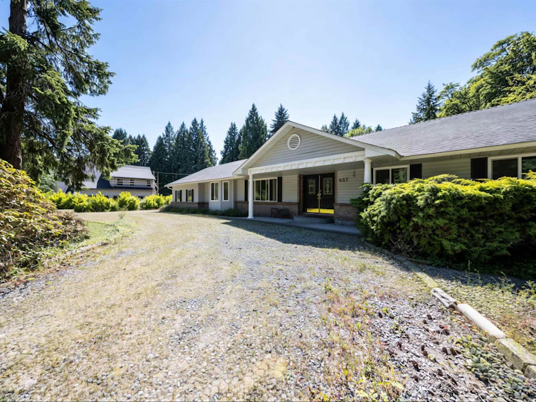 637 171 Street, Surrey, BC, V3S 6R3 - 3