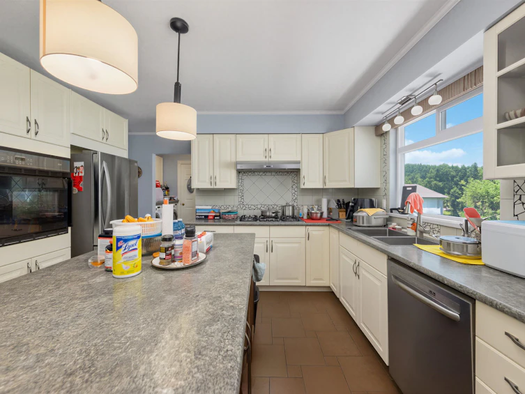637 171 Street, Surrey, BC, V3S 6R3 - 33