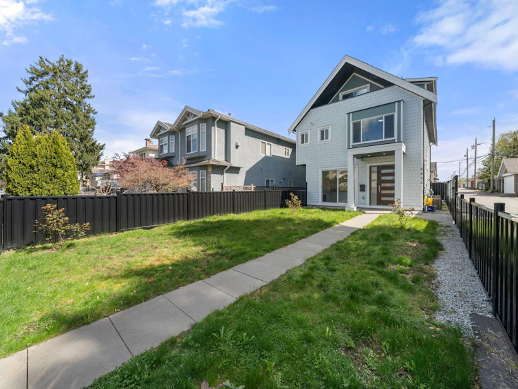 6692 Nanaimo Street, Vancouver, BC, V5P 4L2 - 31