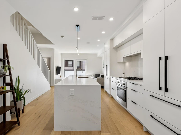 129-649 E 3rd Street, North Vancouver, BC, V7L 1G6 - 14