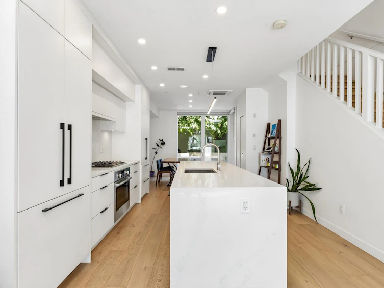129-649 E 3rd Street, North Vancouver, BC, V7L 1G6 - 5