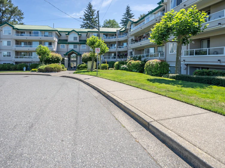 110-2750 Fairlane Street, Abbotsford, BC, V2S 7K9 - 3