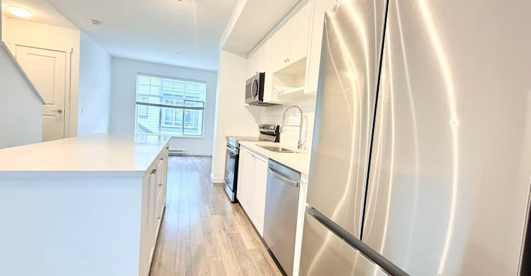 5x-15778 85 Avenue, Surrey, BC, V4N 6W8 - 4