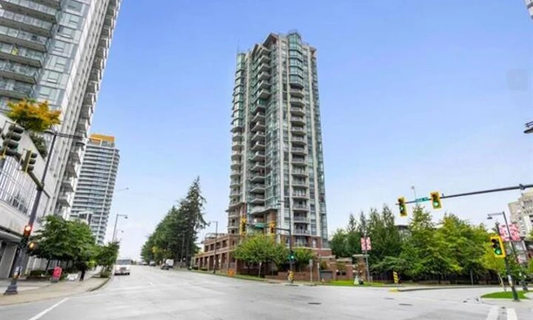 1505-13399 104 Avenue