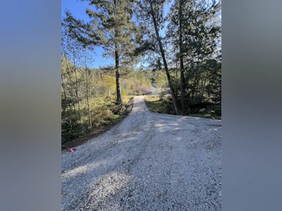 13589 Lee Road - 4