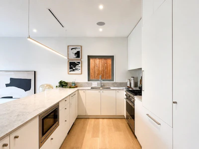 1-2915 E 5th Avenue - 5