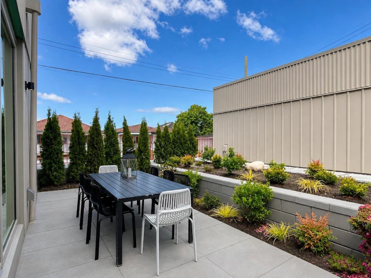 2-2915 E 5th Avenue, Vancouver, BC, V5M 1N6 - 23