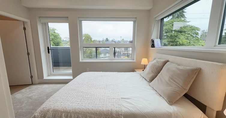110 Woodstock Avenue, Vancouver, BC, V5Y 0P4 - 7