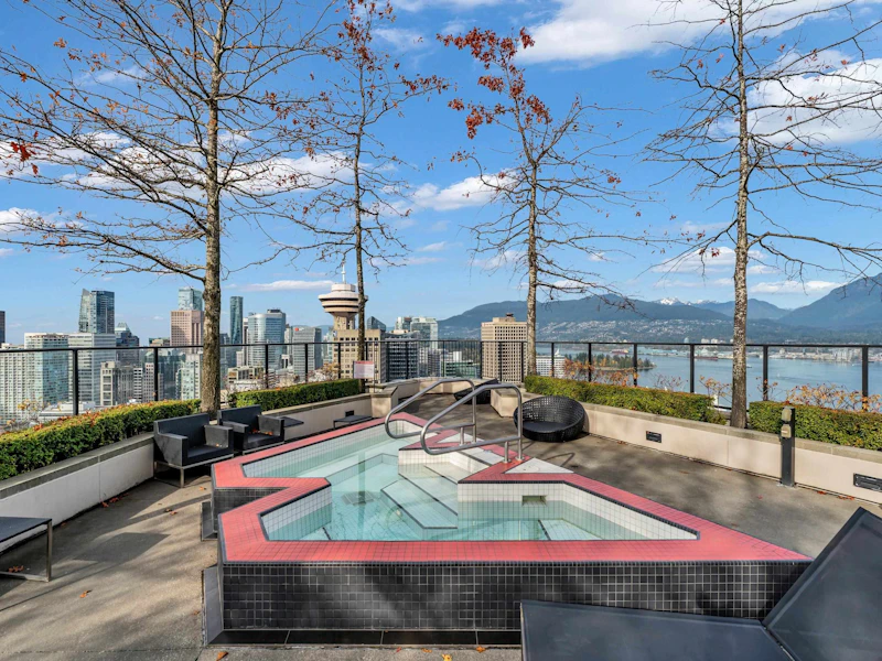 605 - 128 W Cordova Street, Vancouver BC V6B 0E6