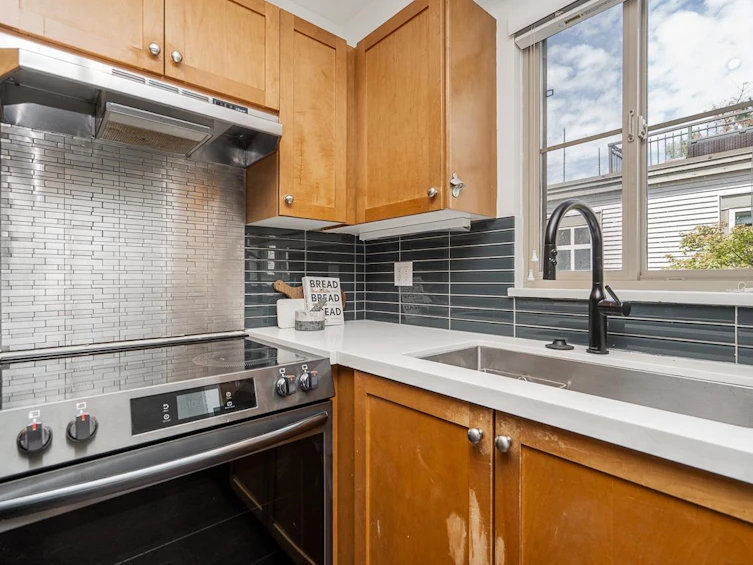 26-2375 W Broadway, Vancouver, BC, V6K 2E6 - 15