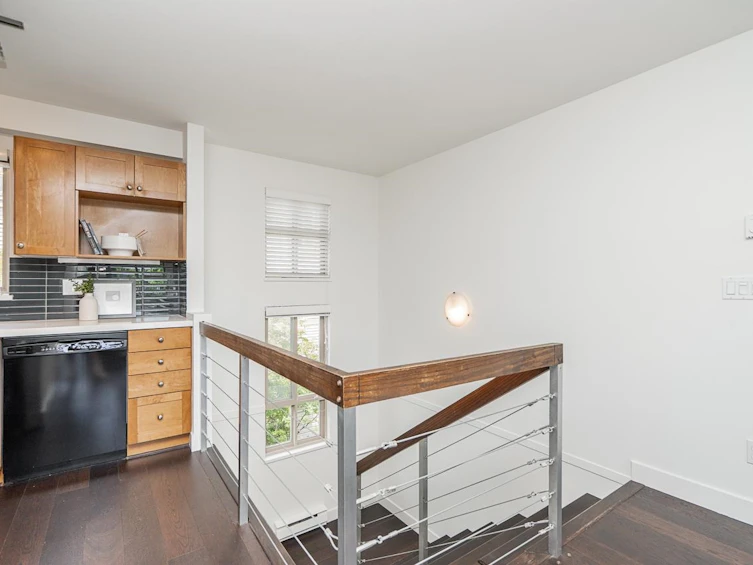 26-2375 W Broadway, Vancouver, BC, V6K 2E6 - 18
