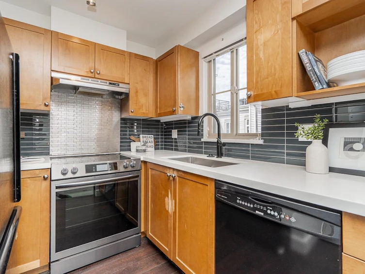 26-2375 W Broadway, Vancouver, BC, V6K 2E6 - 14