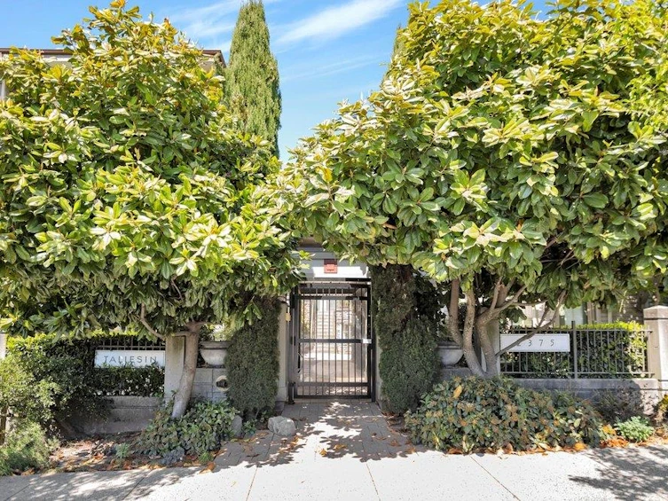26-2375 W Broadway, Vancouver, BC, V6K 2E6 - 31