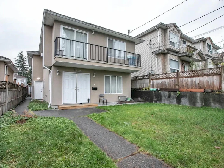 6030 Woodsworth Street, Burnaby, BC, V5G 1S8