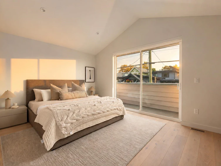 593 E 49th Avenue, Vancouver, BC, V5W 2H1 - 10