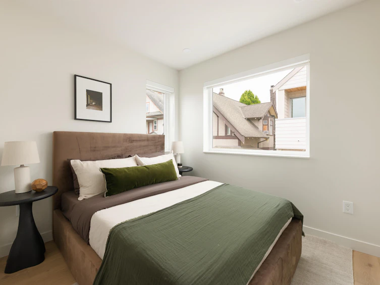 593 E 49th Avenue, Vancouver, BC, V5W 2H1 - 12