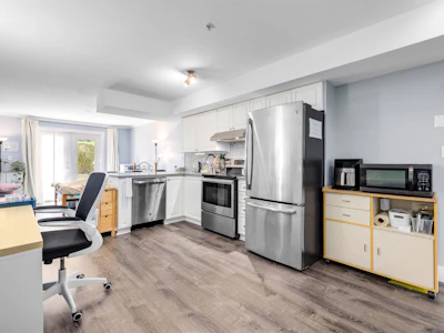 145-5880 Dover Crescent - 4