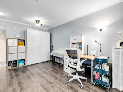 145-5880 Dover Crescent - 5