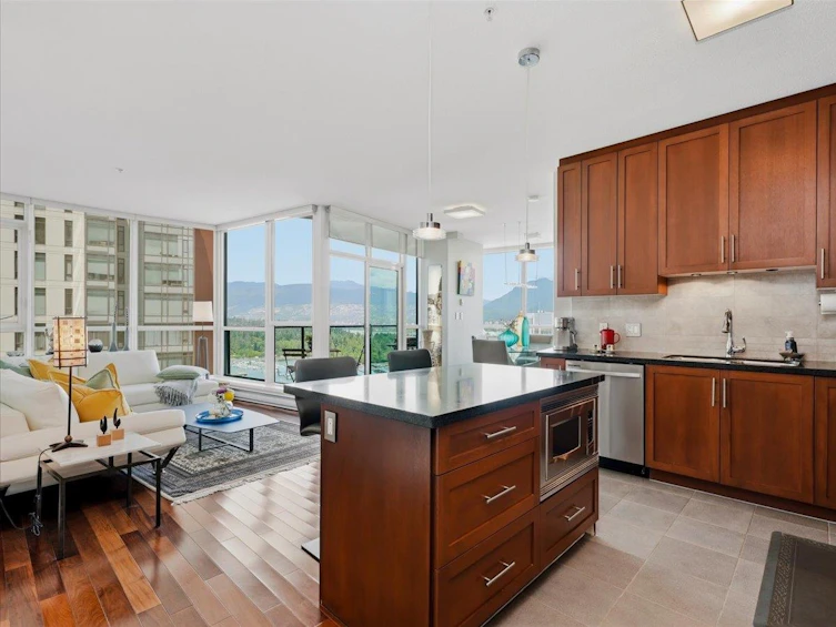 3301-1189 Melville Street, Vancouver, BC, V6E 4T8 - 3
