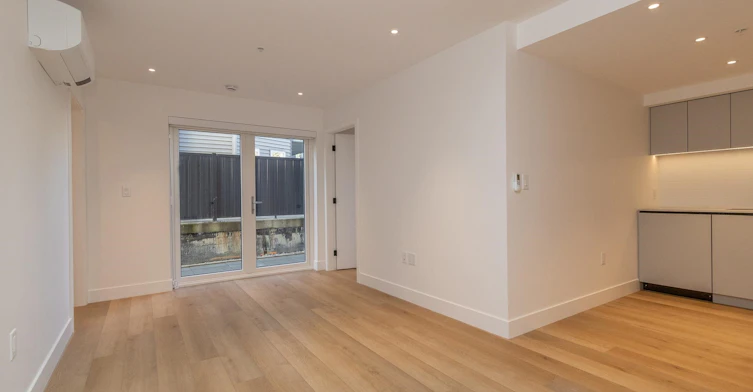 103-239 E 16 Avenue, Vancouver, BC, V5T 2T5 - 3