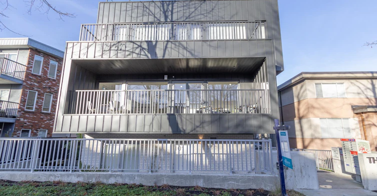 103-239 E 16 Avenue, Vancouver, BC, V5T 2T5