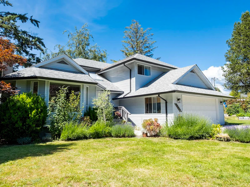 5555 Winter Road, Sechelt BC