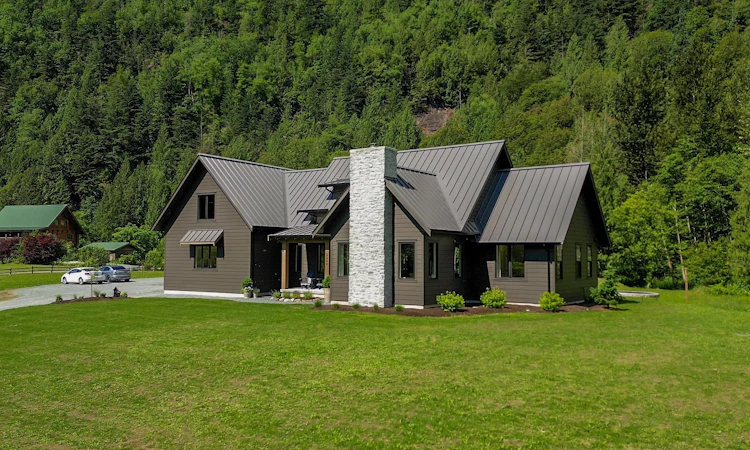 5249 Kamp Road