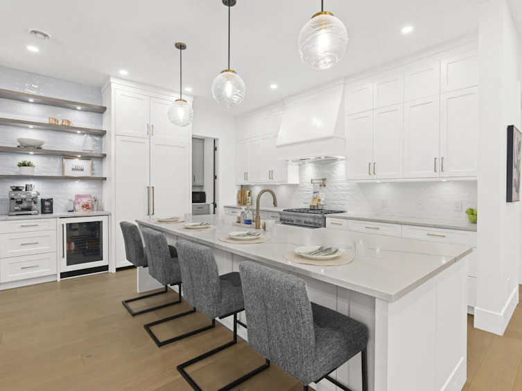 13026 16 Avenue, Surrey, BC, V4A 1N9 - 6
