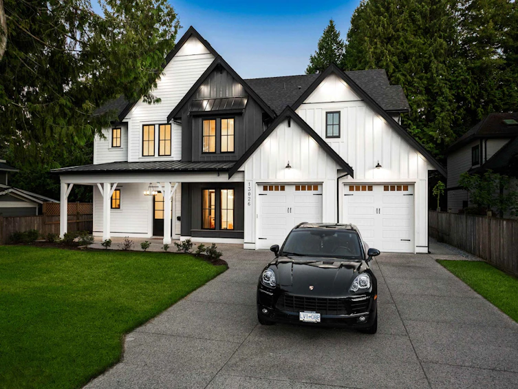 13026 16 Avenue, Surrey, BC, V4A 1N9 - 2
