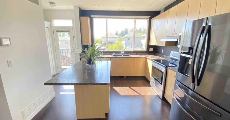 10283 253a, Maple Ridge, BC, V2W 1Y3 - 3
