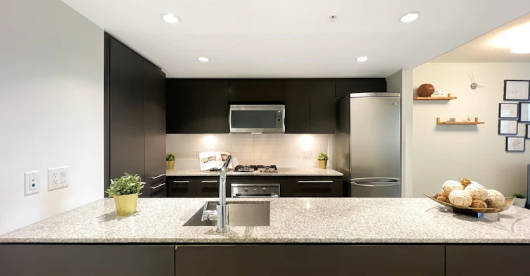 401-522 W 8 Avenue, Vancouver, BC, V5Z 0A9 - 2