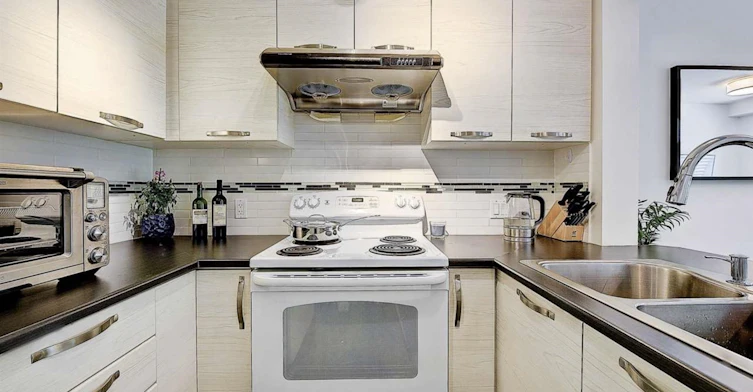 312-7478 Brynepark Walk, Burnaby, BC, V3J 0M8 - 7