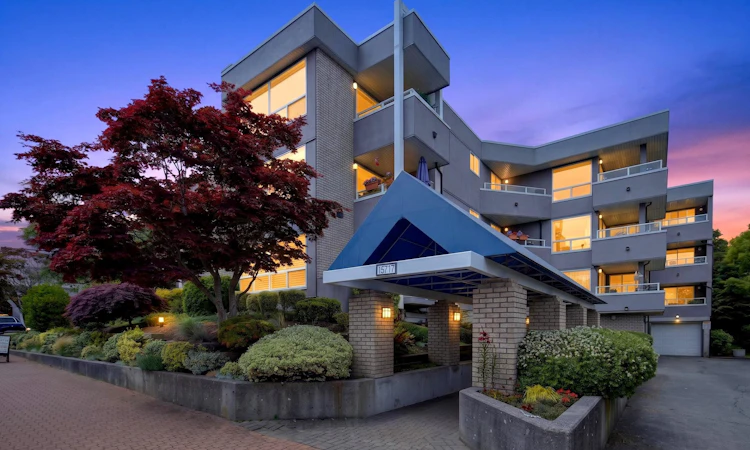 202-15717 Marine Drive