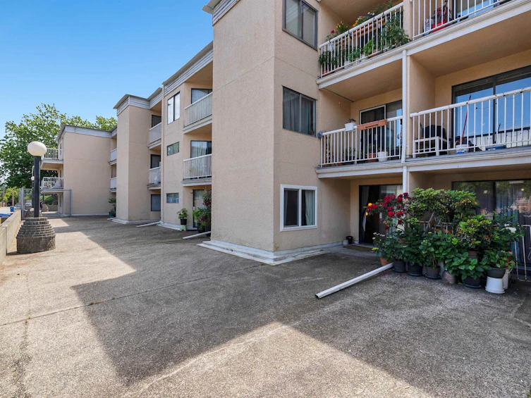 105-975 E Broadway, Vancouver, BC, V5T 1Y3 - 21